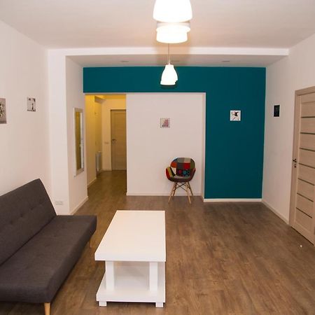 City Centre Apartments By Picnic Yerevan Bagian luar foto